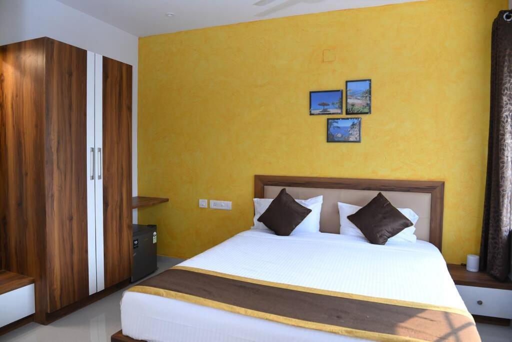 Beach Heaven Deluxe Rooms & Serviced Apartments Suratakal 외부 사진